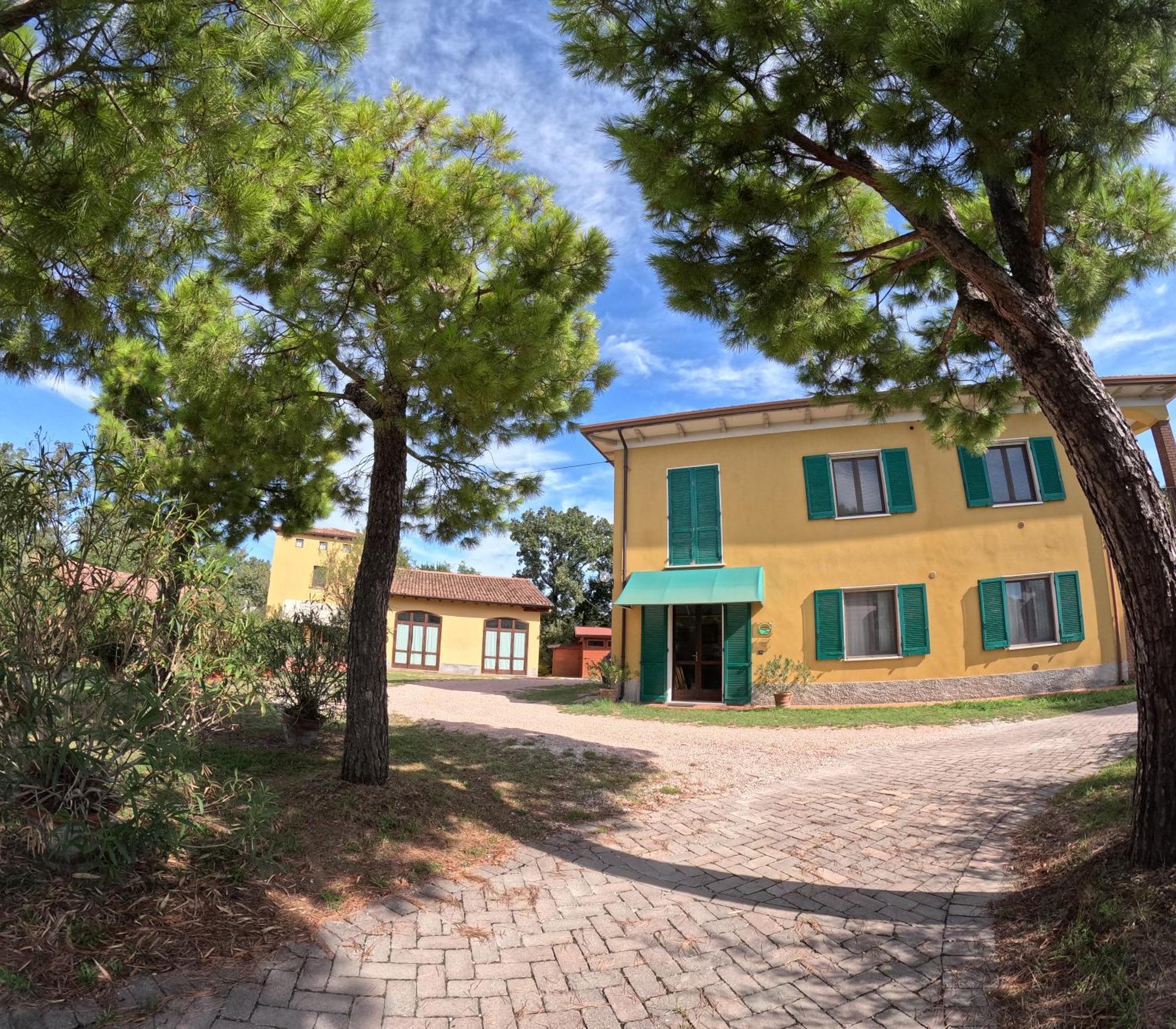 Agriturismo Gardenali Volta Mantovana Eksteriør bilde