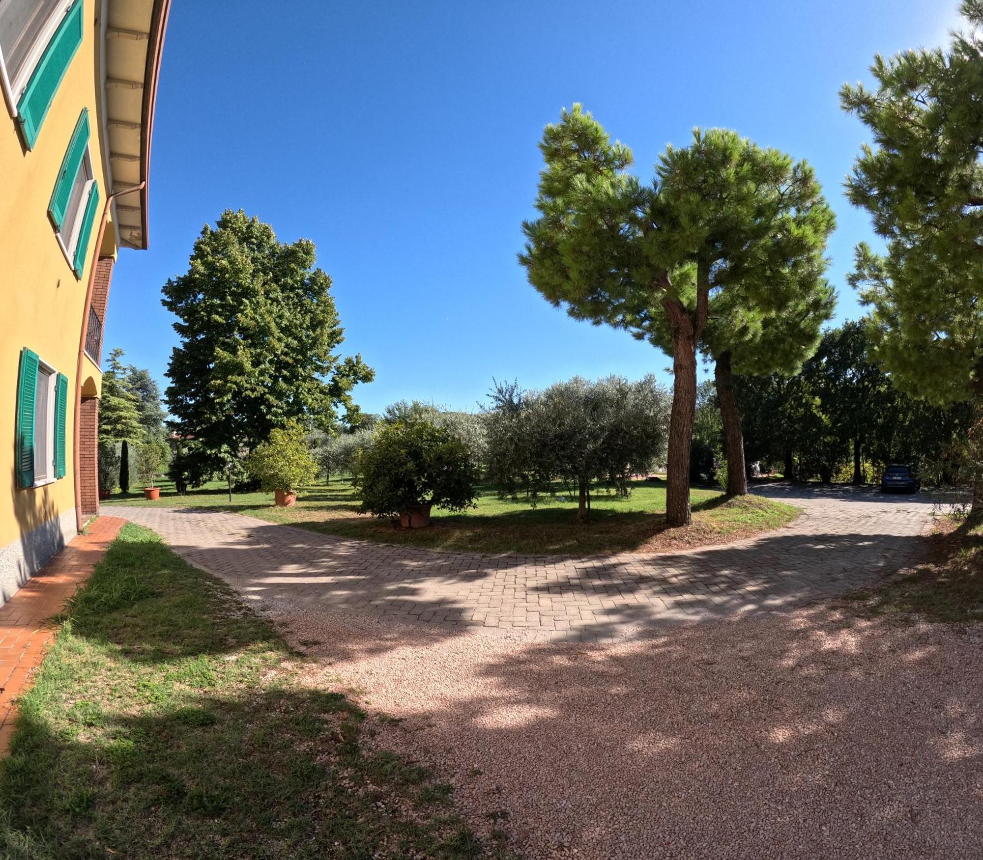 Agriturismo Gardenali Volta Mantovana Eksteriør bilde