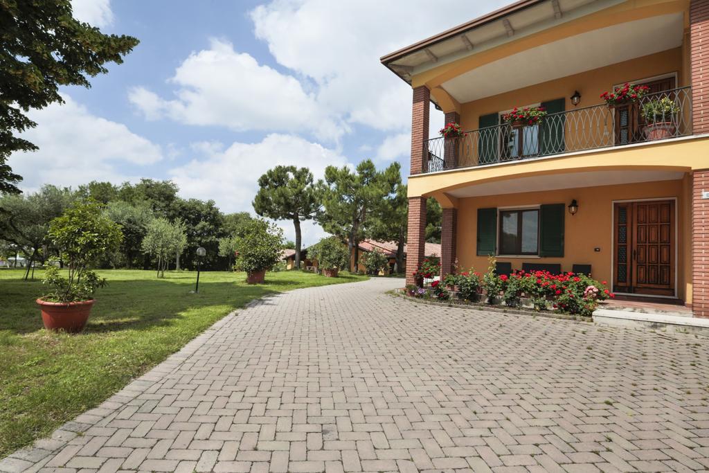 Agriturismo Gardenali Volta Mantovana Eksteriør bilde